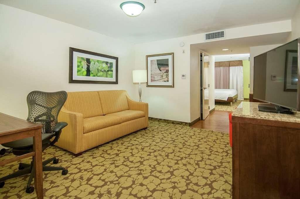 Hotel Wyndham Garden New Orleans Airport Kenner Exterior foto